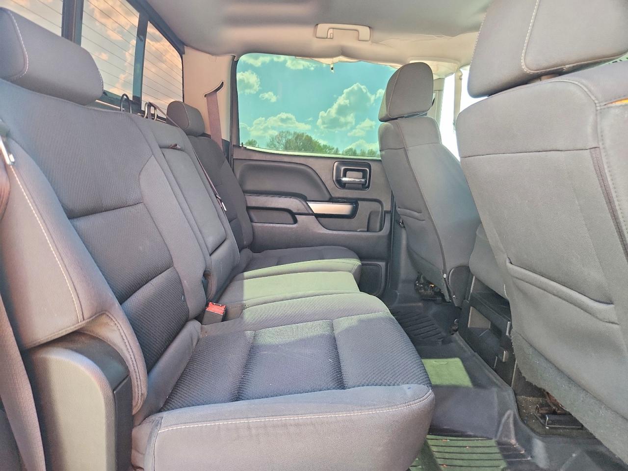 2017 Chevrolet Silverado VIN 3GCPCREC8HG394917 photo 10