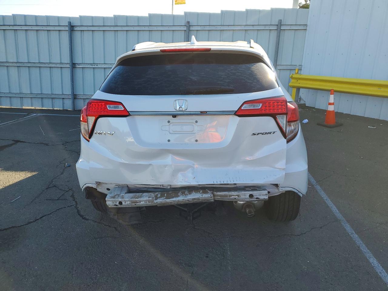 2022 Honda Hr-v VIN 3CZRU5H18LM710460 photo 6