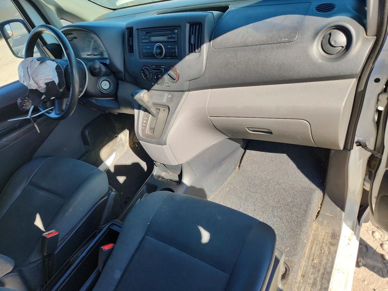 2014 NISSAN Nv200 s VIN 3N6CM0KN4EK701115 photo 8