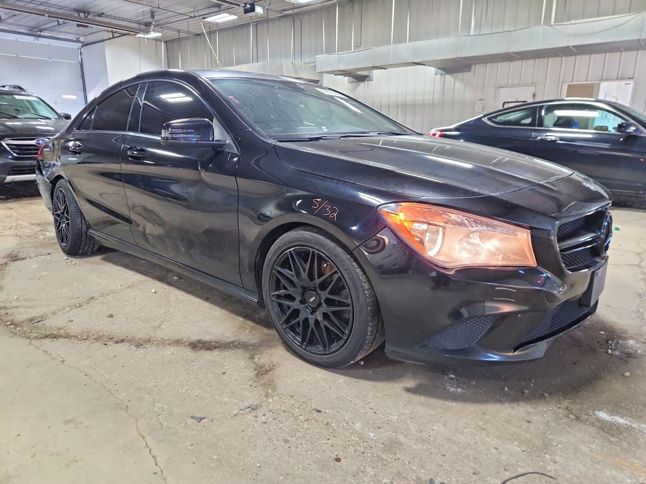 2014 Mercedes-Benz Cla-class VIN WDDSJ4GB0EN122040 photo 4