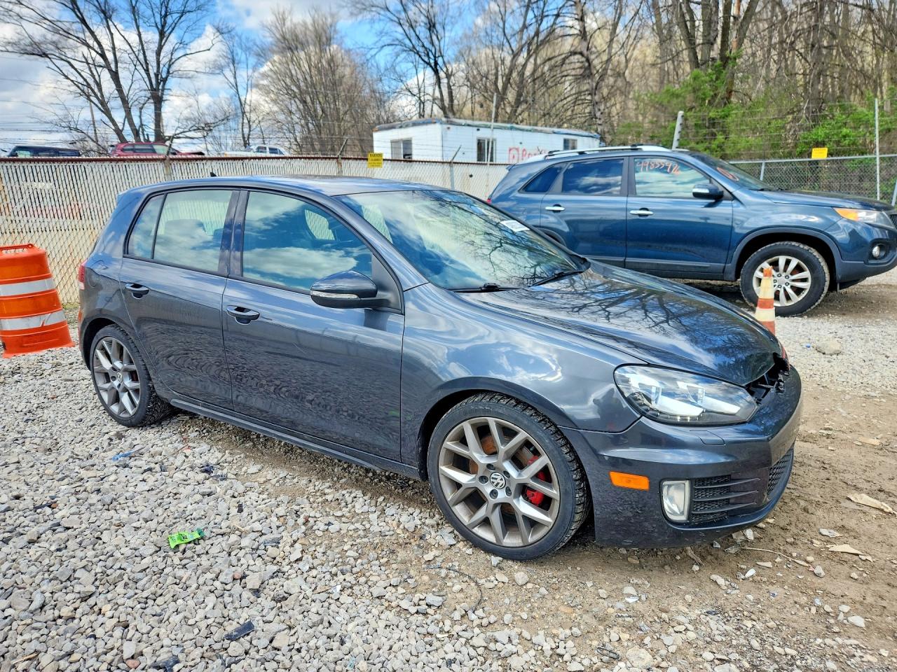 2013 Volkswagen Gti VIN WVWHD7AJ9DW132524 photo 4