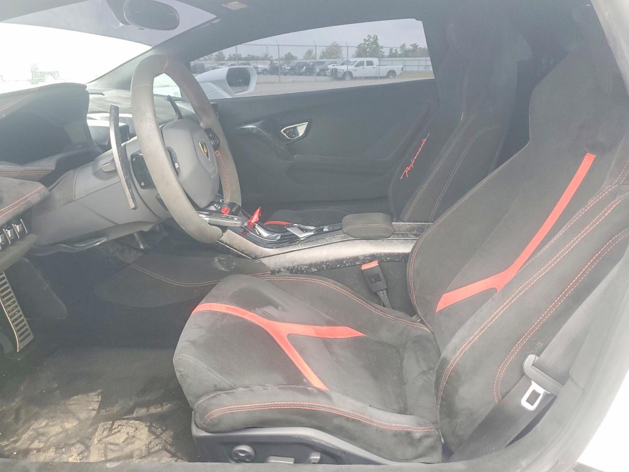 2018 Lamborghini All other VIN ZHWUD4ZF7JLA11091 photo 7