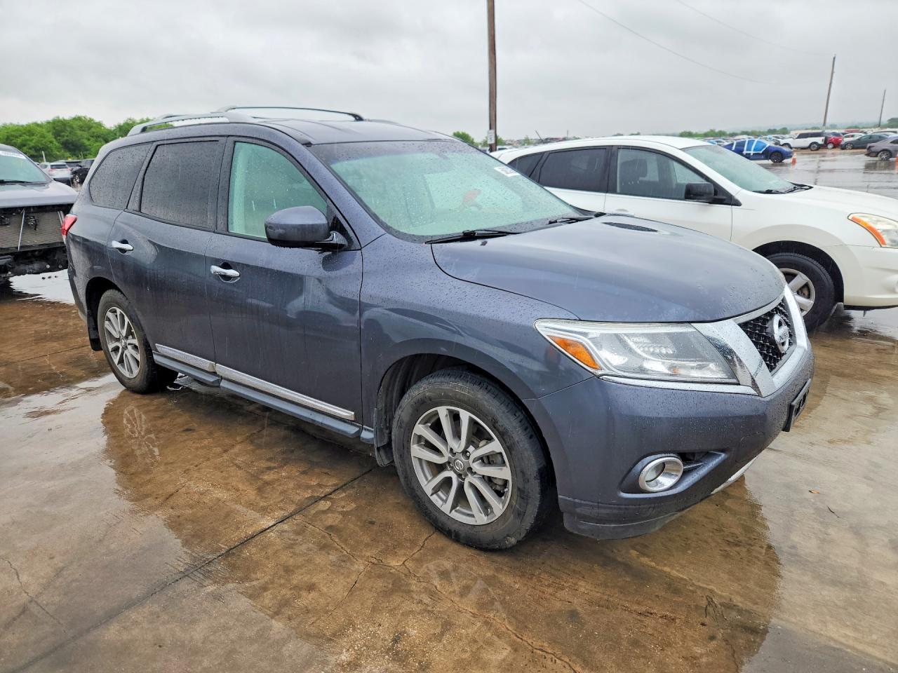 2013 NISS Pathfinder VIN 5N1AR2MN3DC646810 photo 4