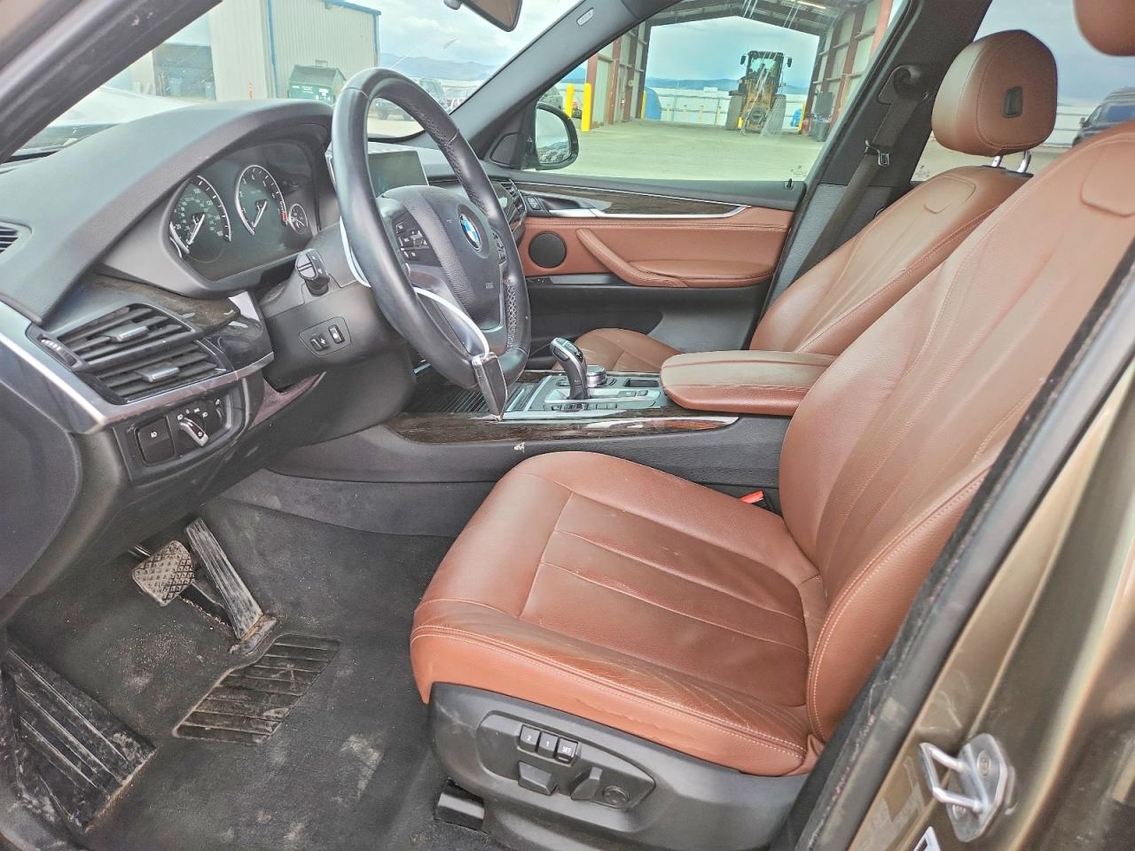 2018 BMW X5 VIN 5UXKR0C52J0X87202 photo 7