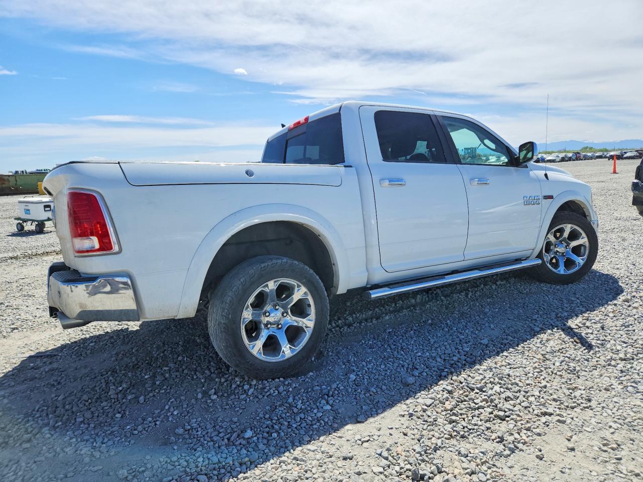 2014 Ram 1500 VIN 1C6RR7NM8ES389622 photo 3