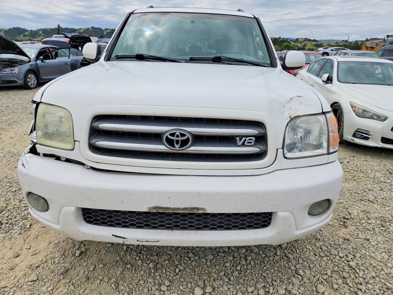 2003 Toyota Sequoia VIN 5TDBT48A23S189725 photo 5