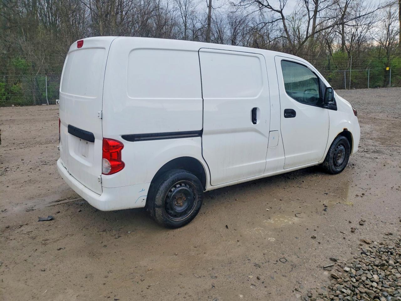 2018 Nissan Nv VIN 3N6CM0KN8JK700592 photo 3