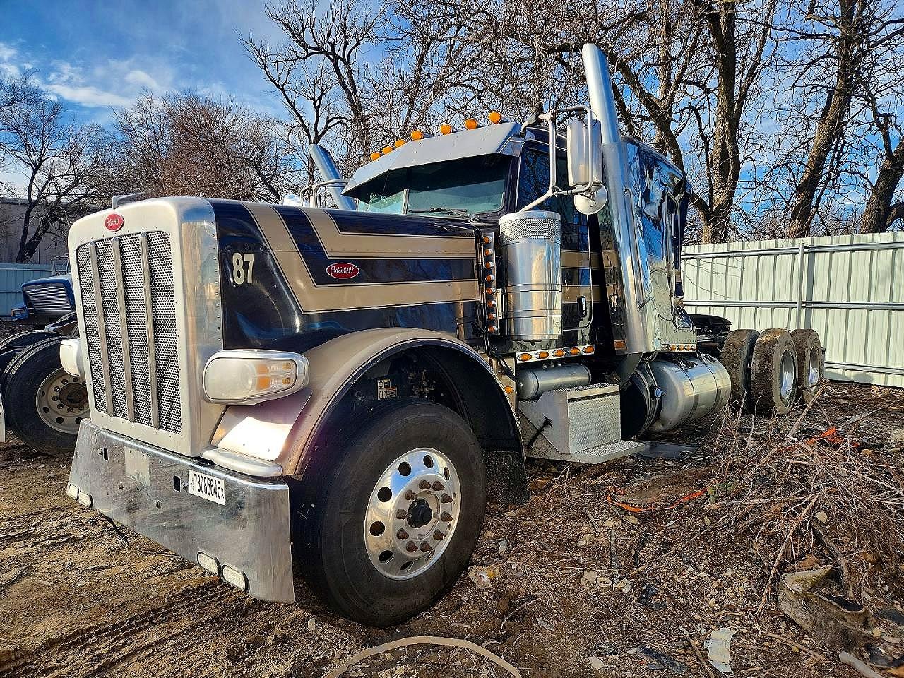 2019 PETERBILT All other VIN 1XPXD49X0KD610145 photo 2