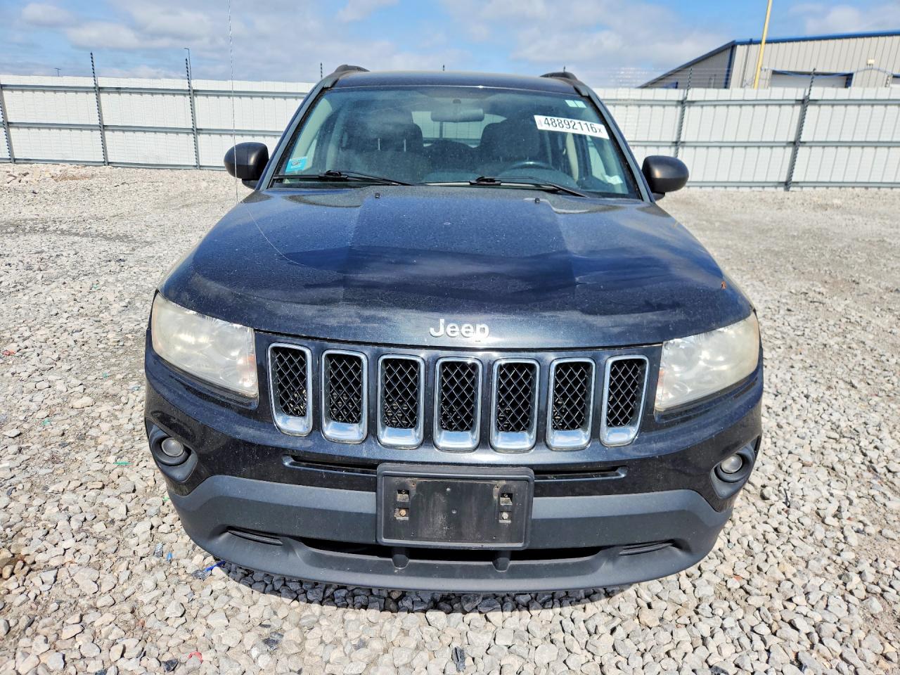 2011 Jeep Compass VIN 1J4NT1FB4BD155765 photo 5