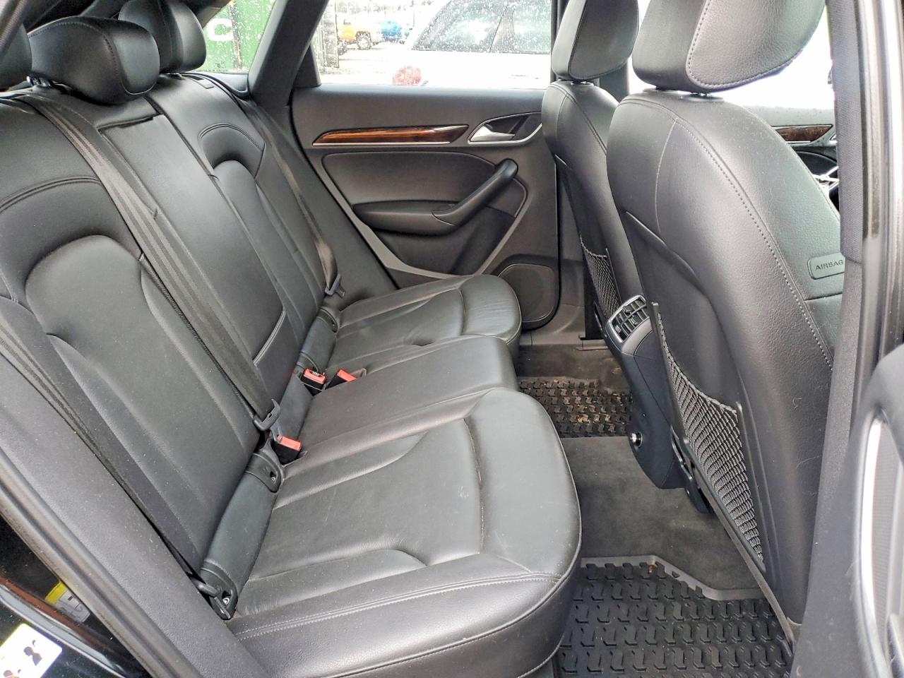 2016 Audi Q3 VIN WA1EFCFS6GR013012 photo 11