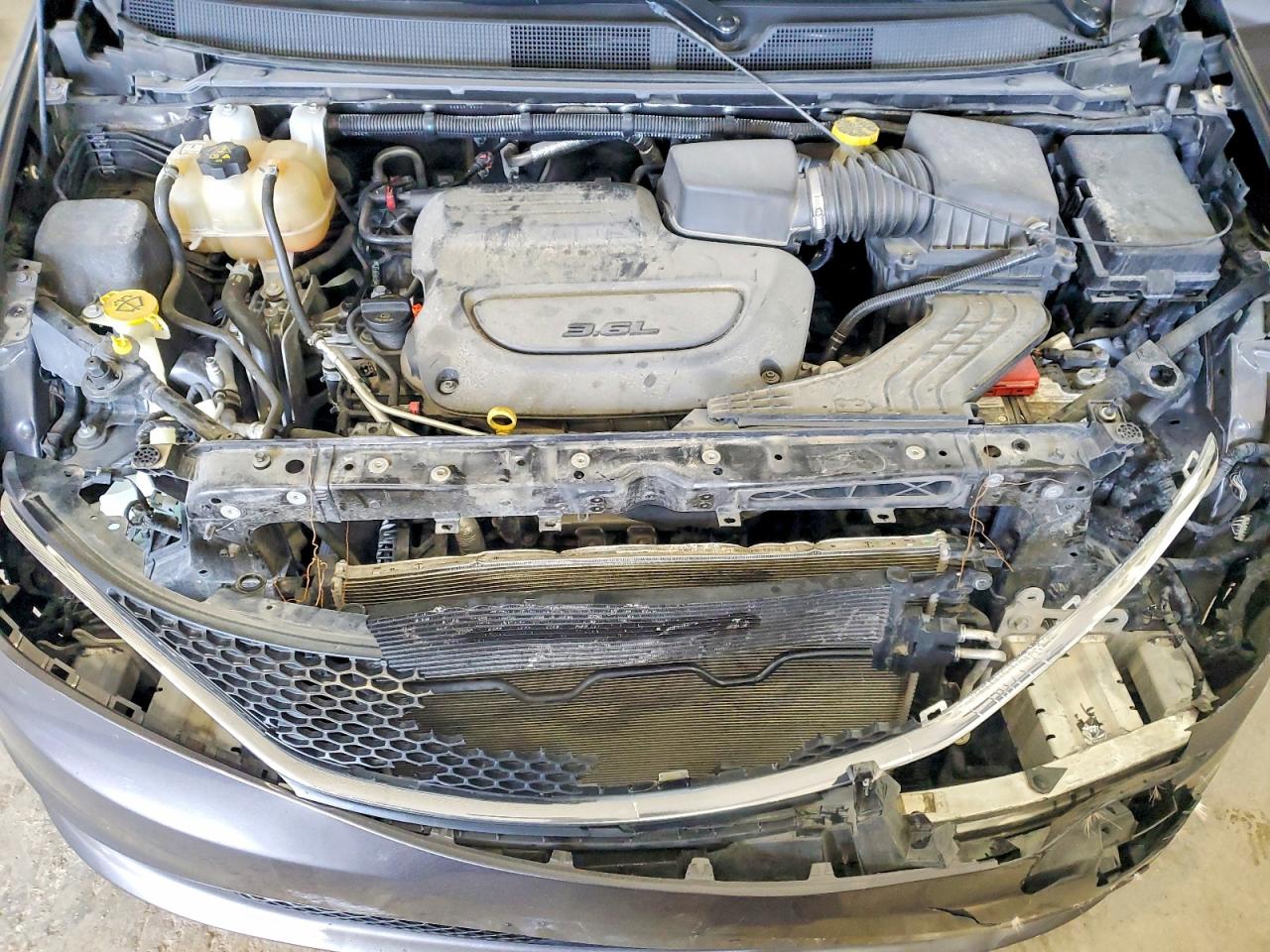 2021 Chrysler Minivan VIN 2C4RC1DG1MR543316 photo 12