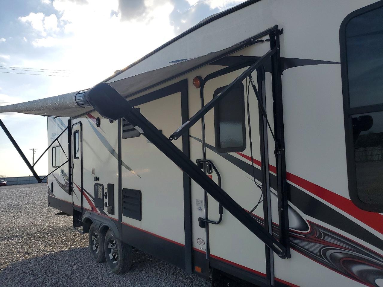 2017 CRUISER Stryker VIN 5RXGB3720H2330221 photo 9