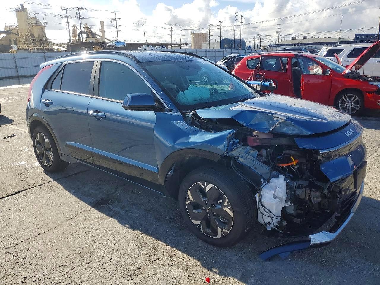2025 Kia Niro VIN KNDCR3L18S5145219 photo 4
