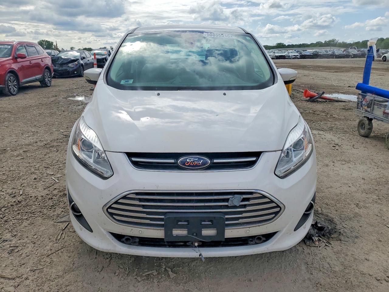 2017 Ford Cmax VIN 1FADP5DU3HL111469 photo 5