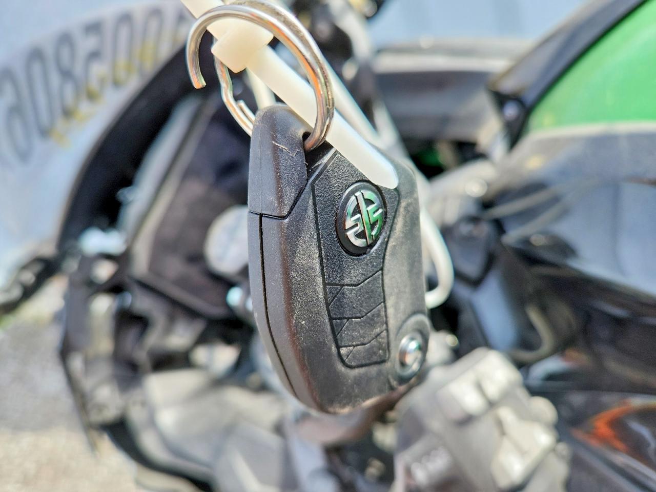 2023 Kawasaki Zx1002 r VIN JKBZXVR11PA002118 photo 8