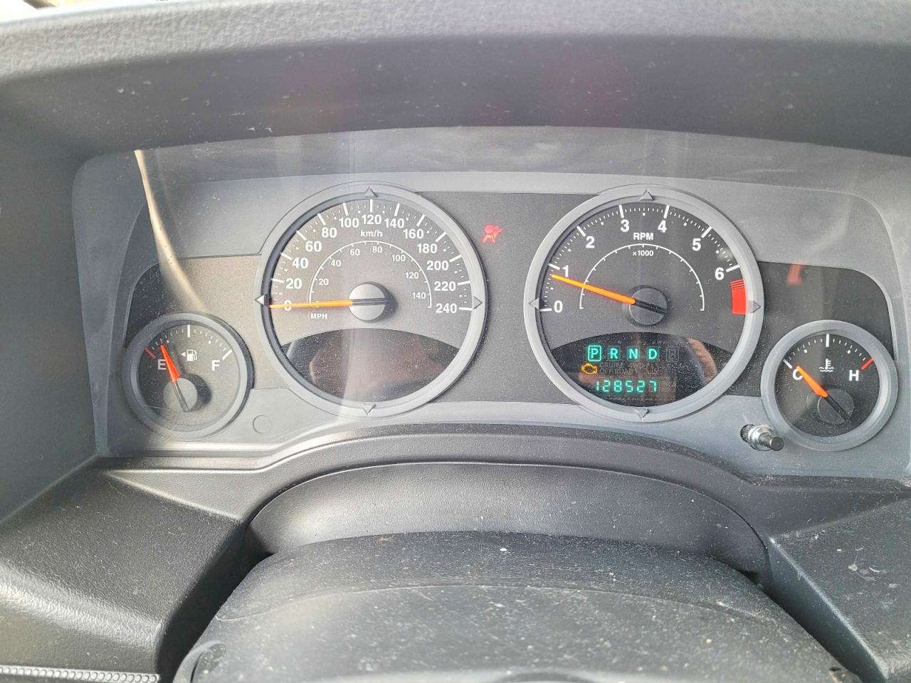 2007 JEEP Patriot VIN 1J8FF28W97D392209 photo 8