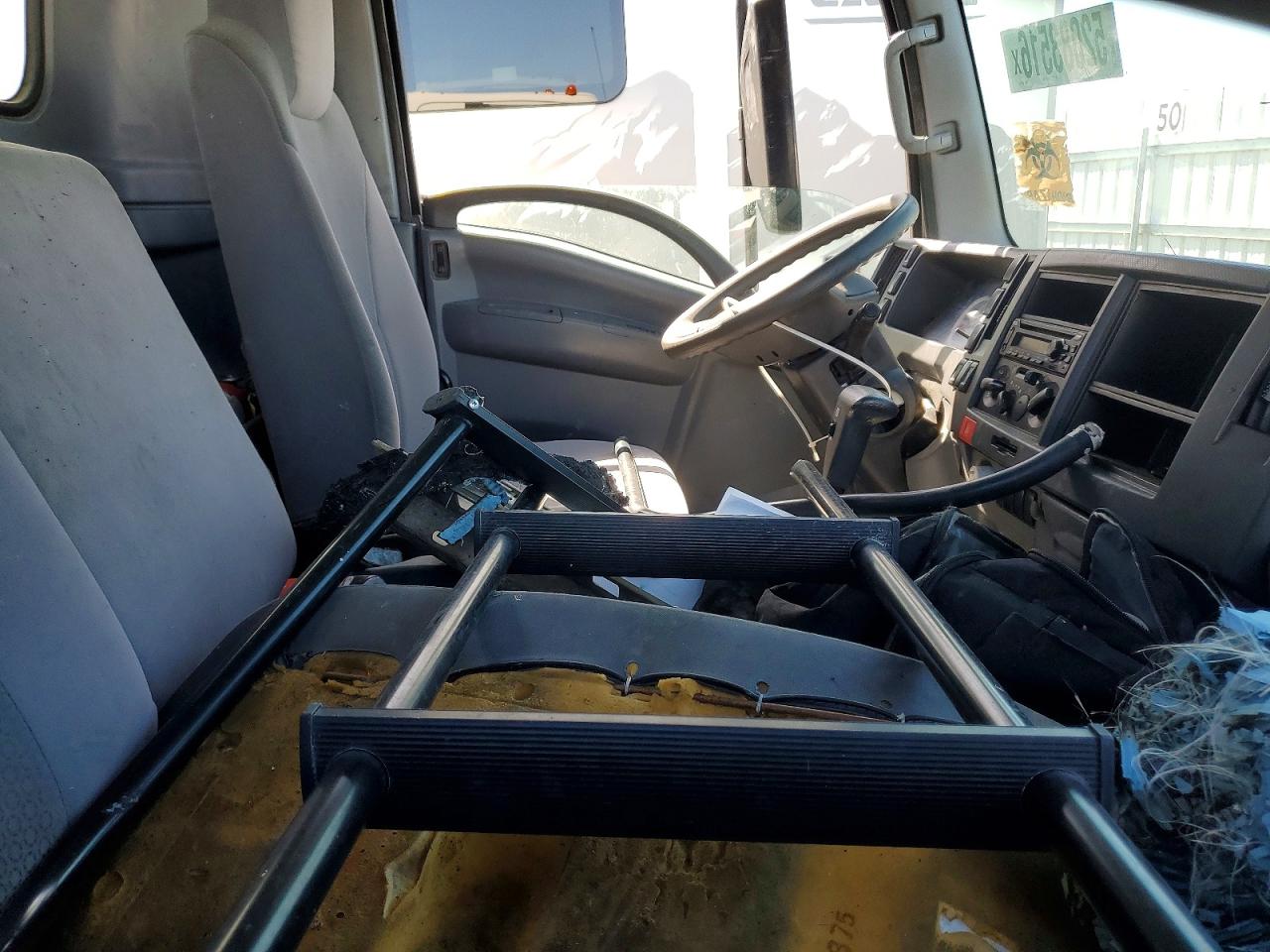 2018 Isuzu Npr VIN JALB4W178J7F00252 photo 11