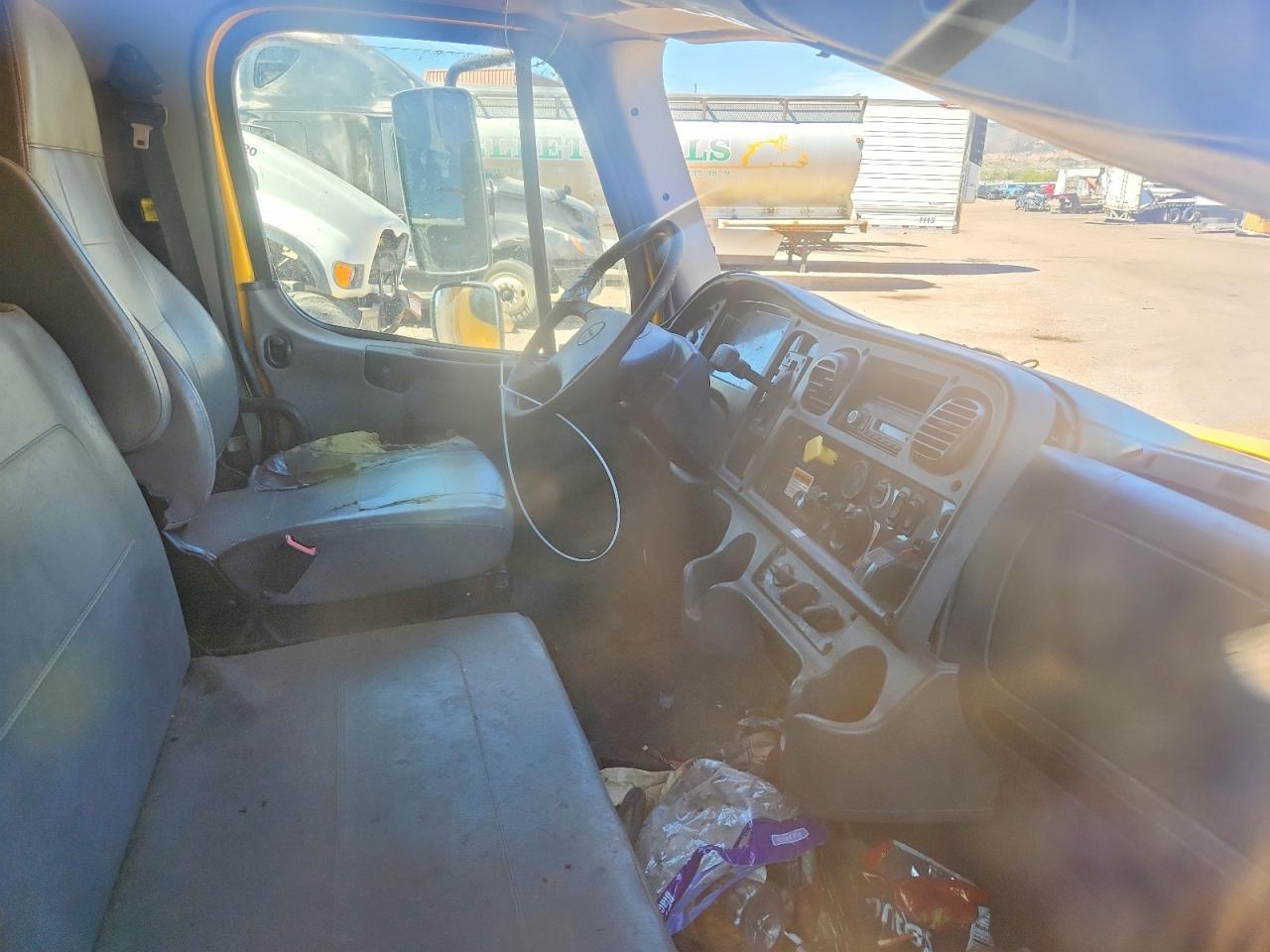 2016 FREIGHTLINER M2 unknown VIN 3ALACWDT4GDGW5611 photo 8