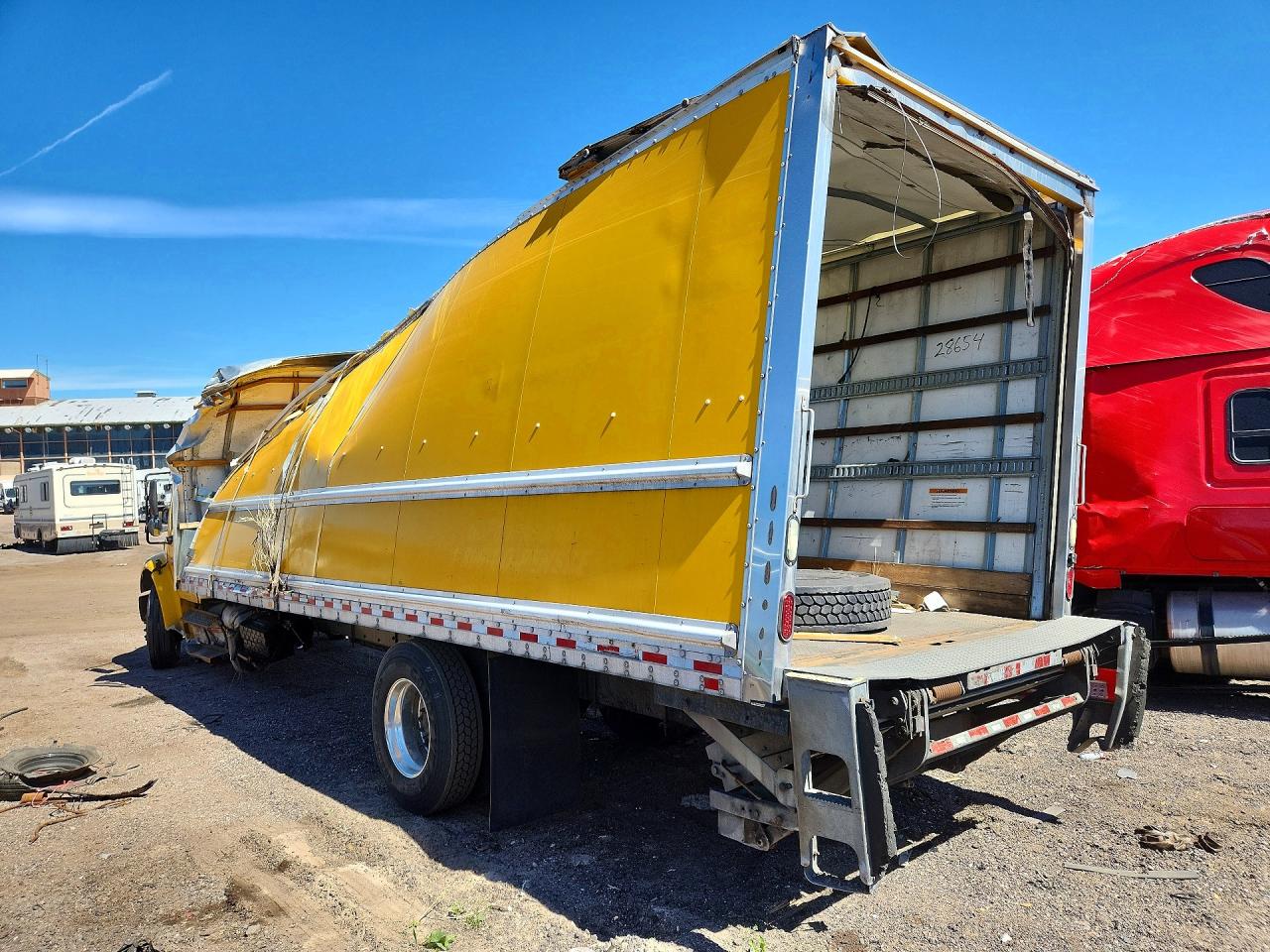 2016 FREIGHTLINER M2 unknown VIN 3ALACWDT4GDGW5611 photo 2