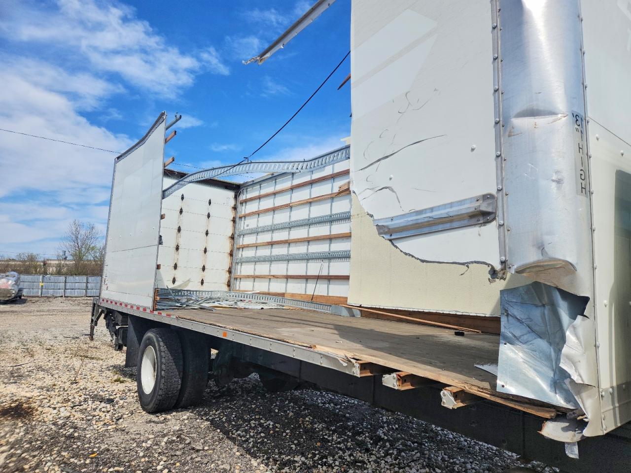 2023 FREIGHTLINER All other VIN 3ALACWFC6PDNT1354 photo 9
