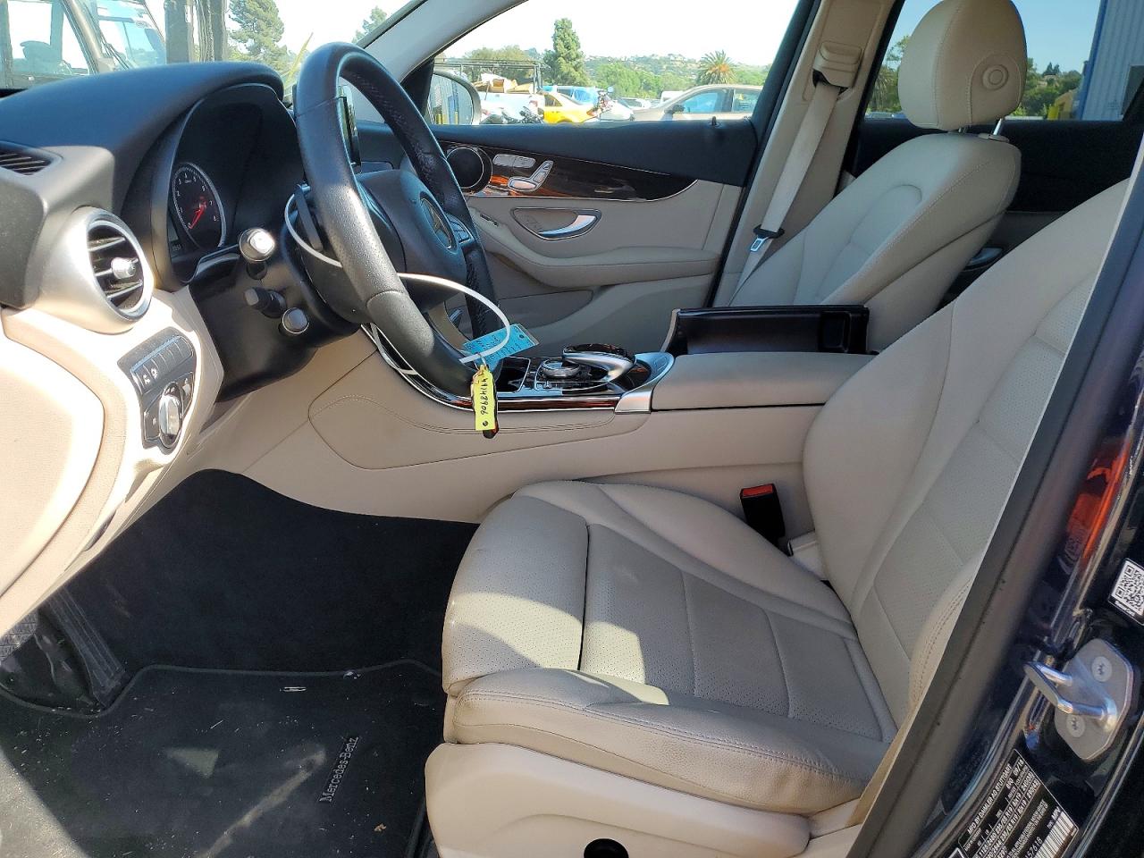 2017 Mercedes-Benz Glc class VIN WDC0J4KB6HF157618 photo 7