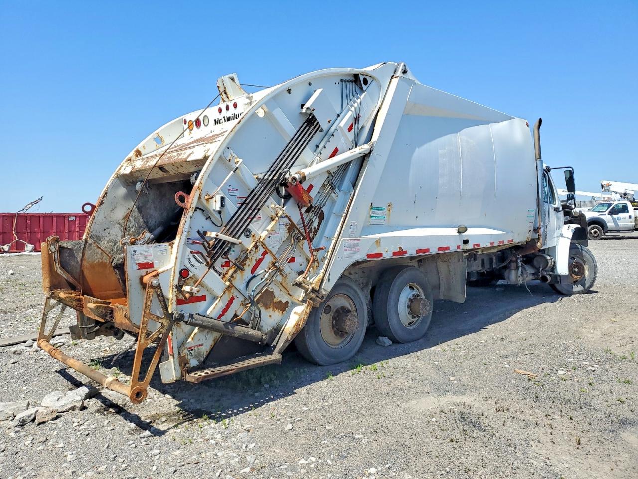 2016 FREIGHTLINER All other VIN 1FVHCYCY2GHGT3838 photo 4