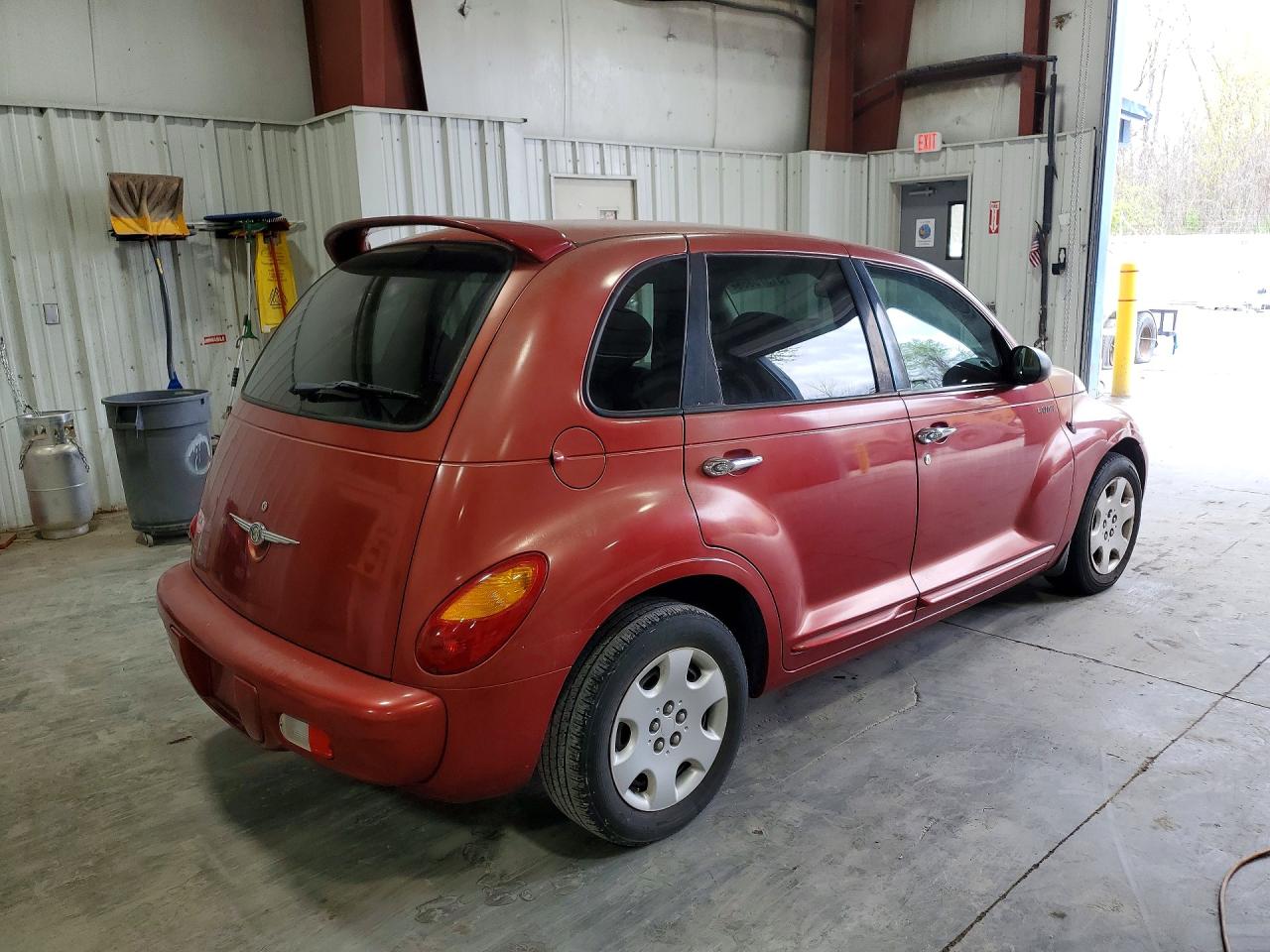 2004 CHRYSLER Pt cruiser VIN 3C4FY48B74T236167 photo 3