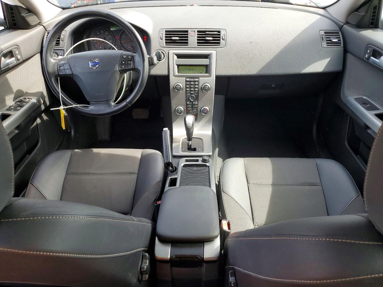 2010 Volvo S40 VIN YV1390MS6A2486313 photo 8
