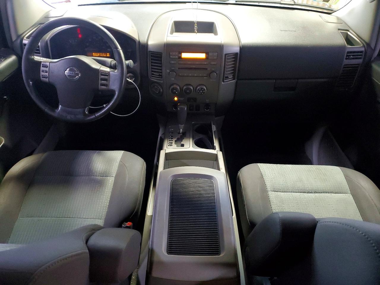 2004 Nissan TITAN VIN 1N6AA07B44N574180 photo 8