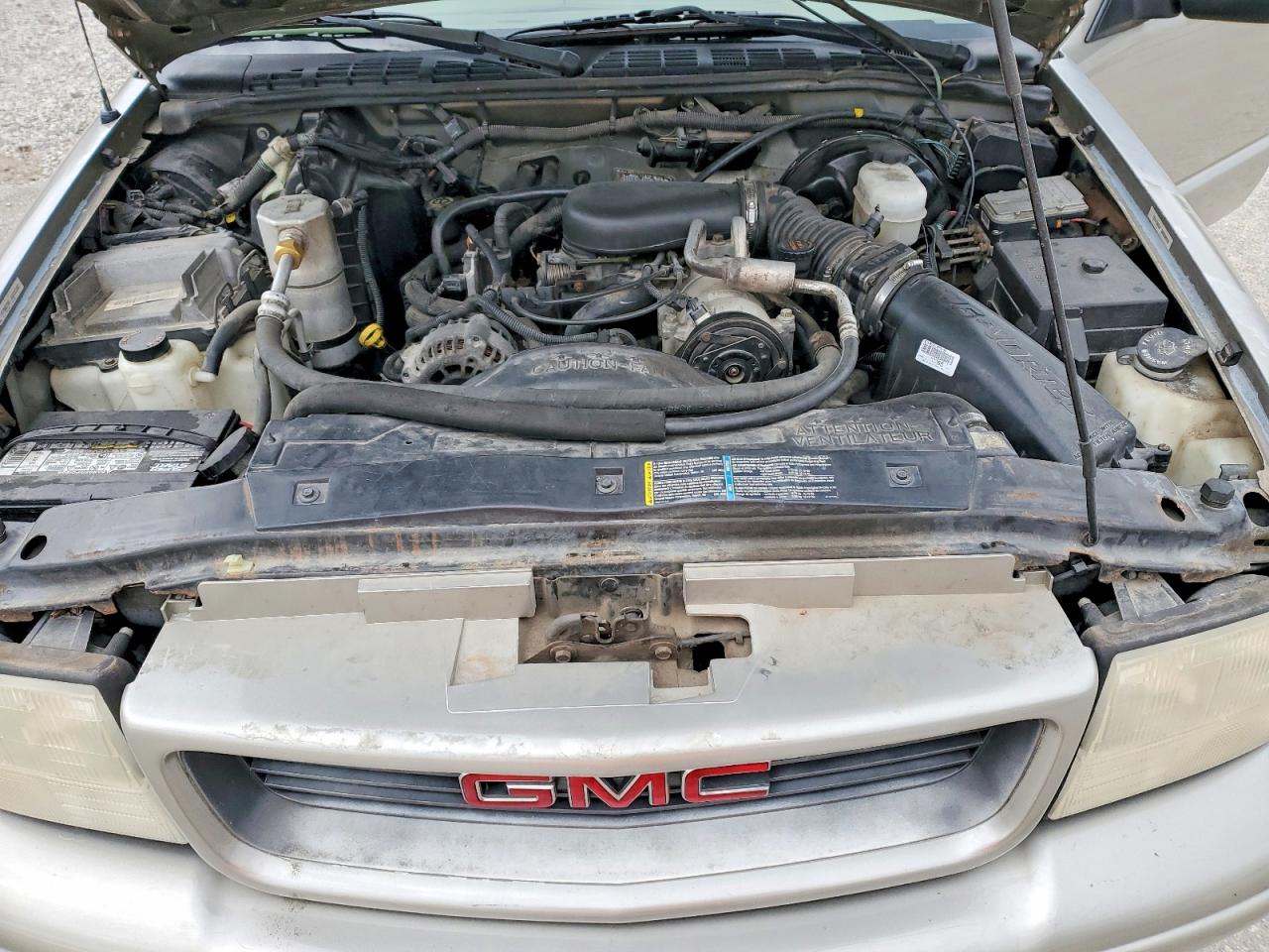 2001 GMC Sonoma VIN 1GTDT19W31K181445 photo 11
