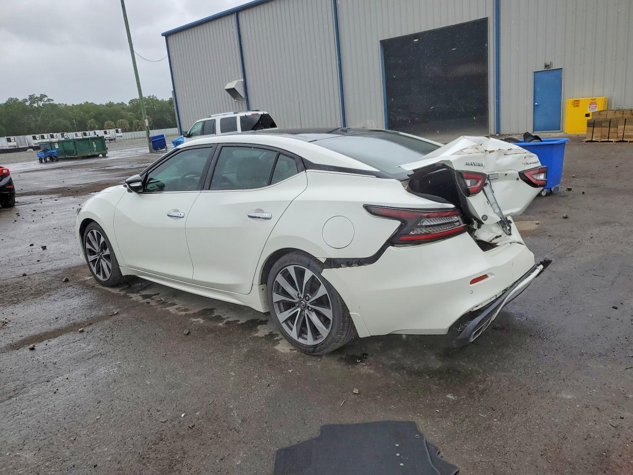 2019 Nissan Maxima VIN 1N4AA6AV1KC373151 photo 2
