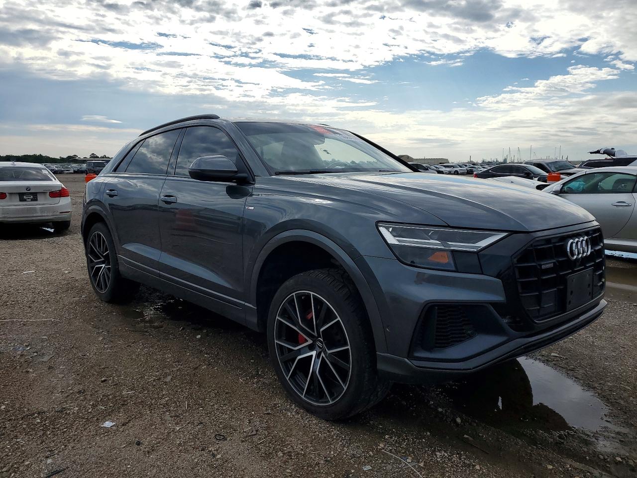 2019 Audi Q8 VIN WA1EVAF16KD030798 photo 4