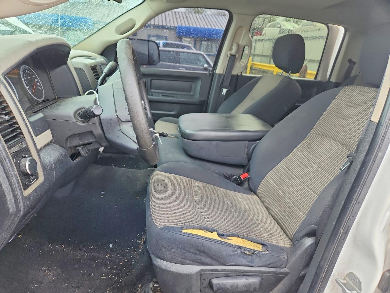 2010 Dodge Ram 1500 VIN 1D7RV1CT7AS110043 photo 7
