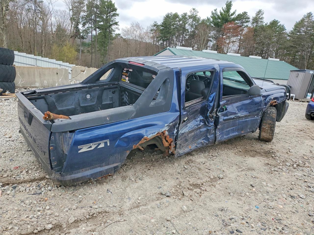 2002 CHEV Avalanche VIN 3GNEK13T92G173985 photo 3