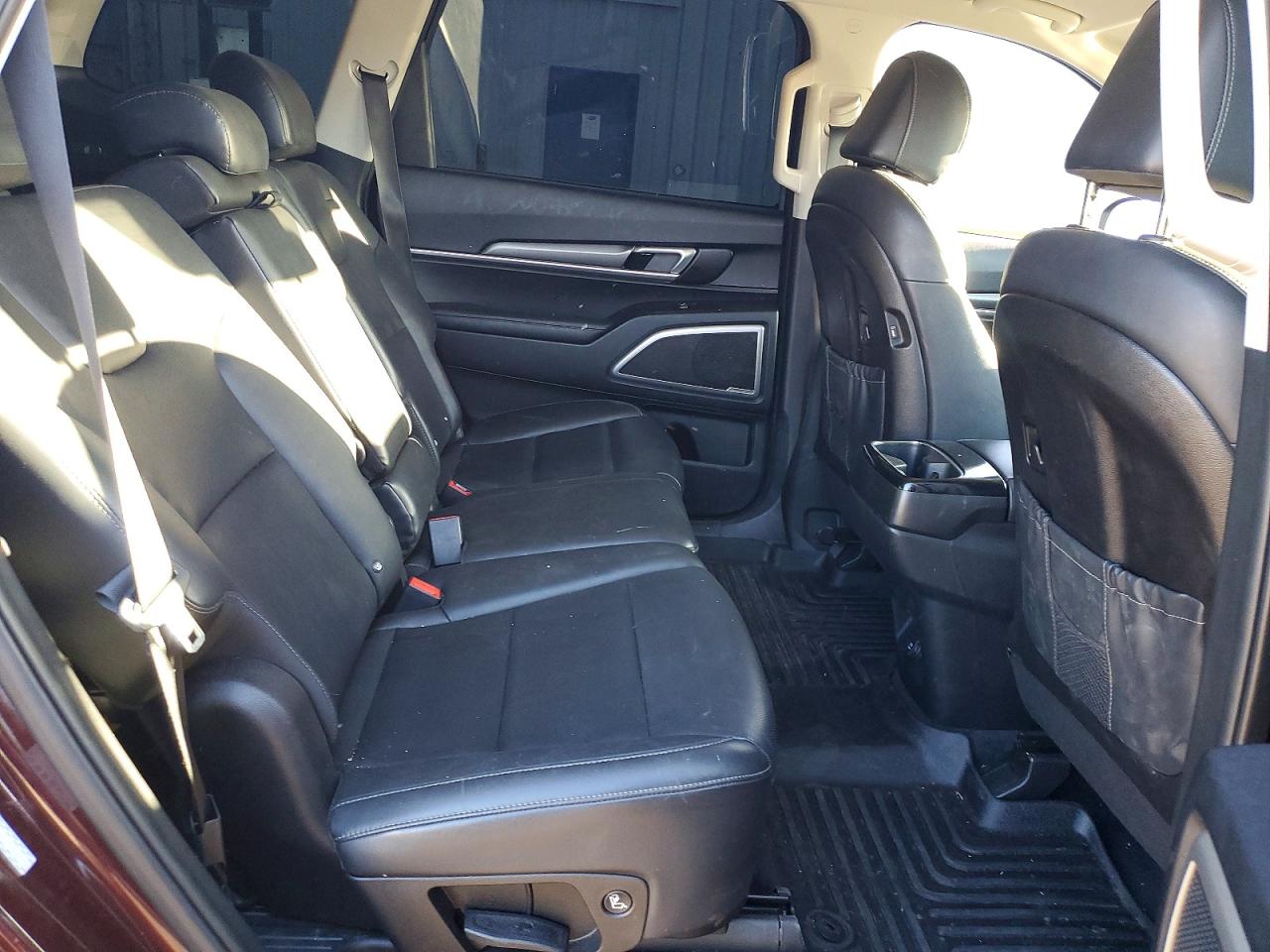 2022 Kia Telluride VIN 5XYP2DHC0NG292569 photo 11