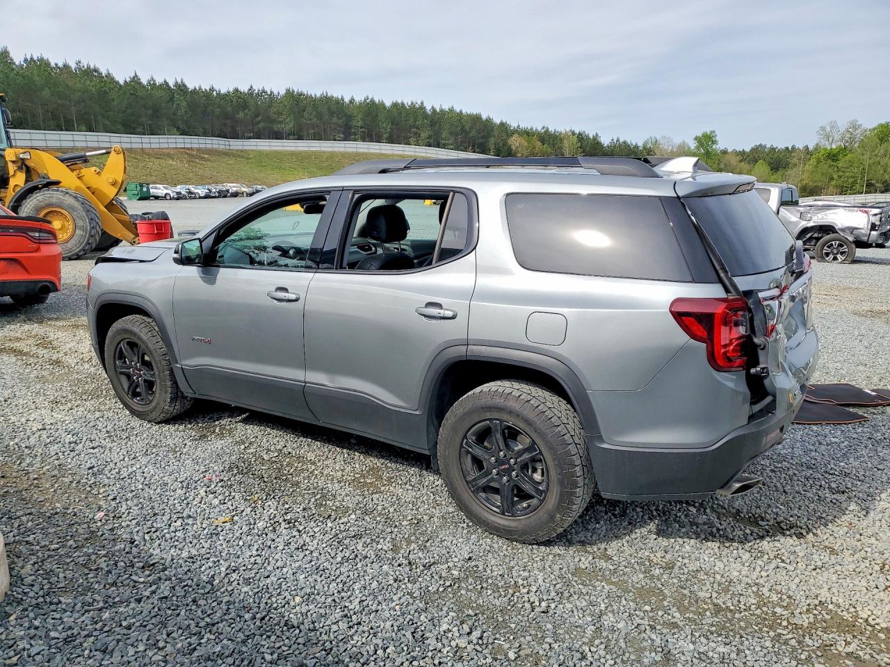 2023 GMC Acadia VIN 1GKKNLLS4PZ169781 photo 2