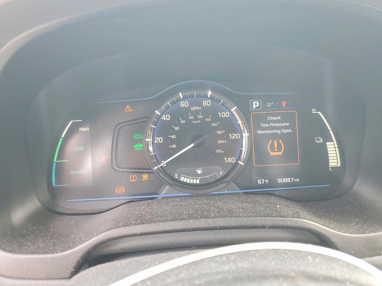 2018 Hyundai Ioniq VIN KMHC65LC0JU076337 photo 9