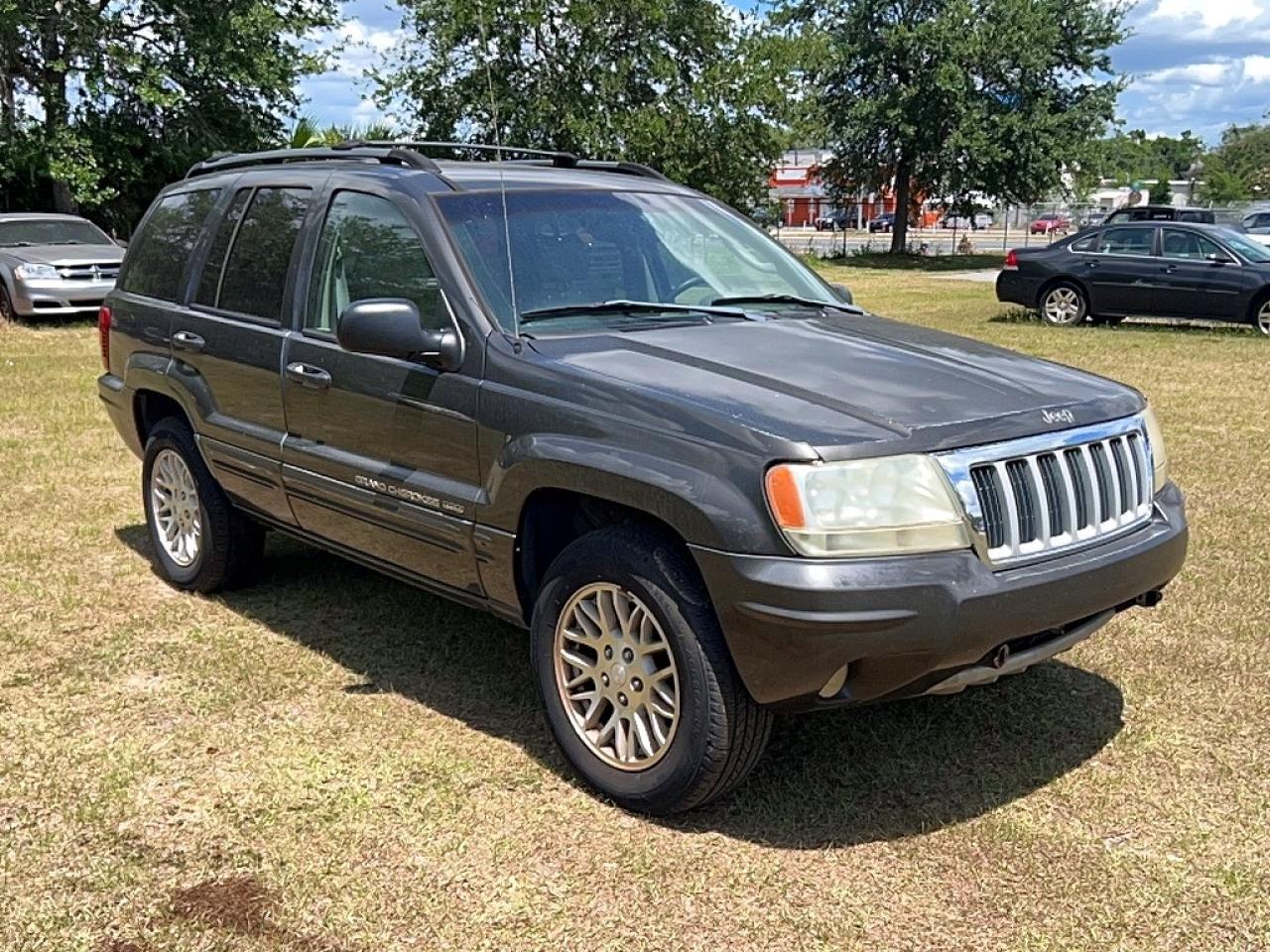 2004 Jeep Cherokee VIN 1J4GW58S14C372462 photo 1