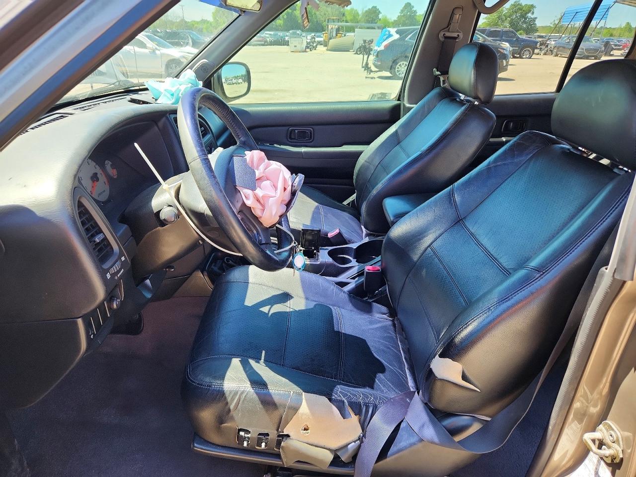 2002 Nissan Pathfinder VIN JN8DR09Y72W720142 photo 7