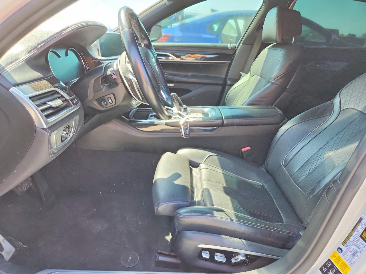 2016 BMW 7 series VIN WBA7F2C50GG416256 photo 7
