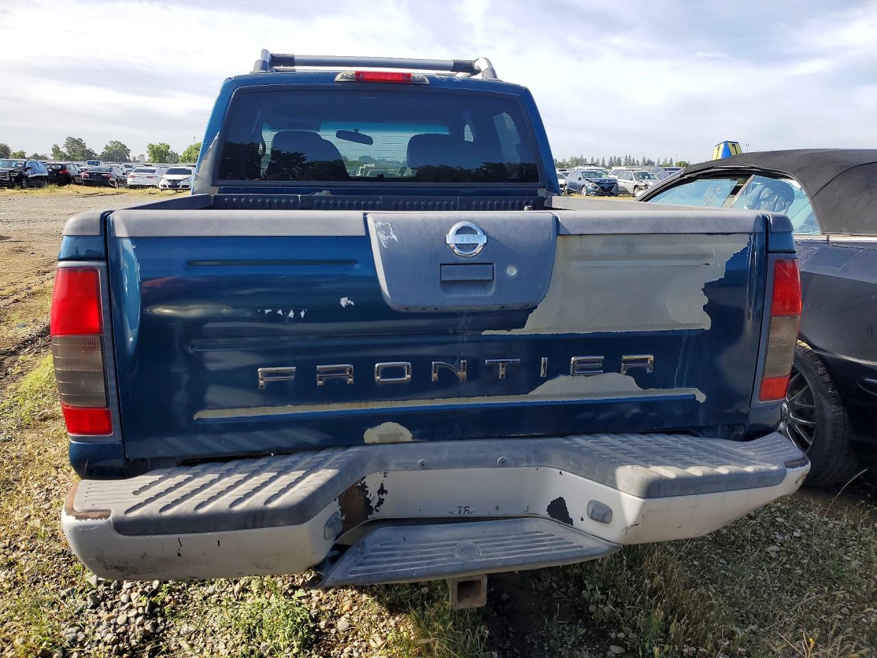 2003 Nissan Frontier VIN 1N6ED27T83C410762 photo 6