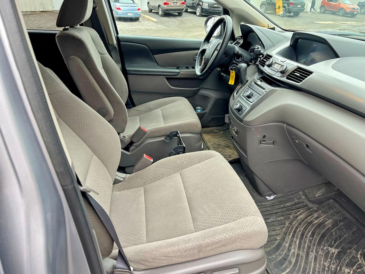 2016 Honda All models VIN 5FNRL5H29GB124412 photo 5