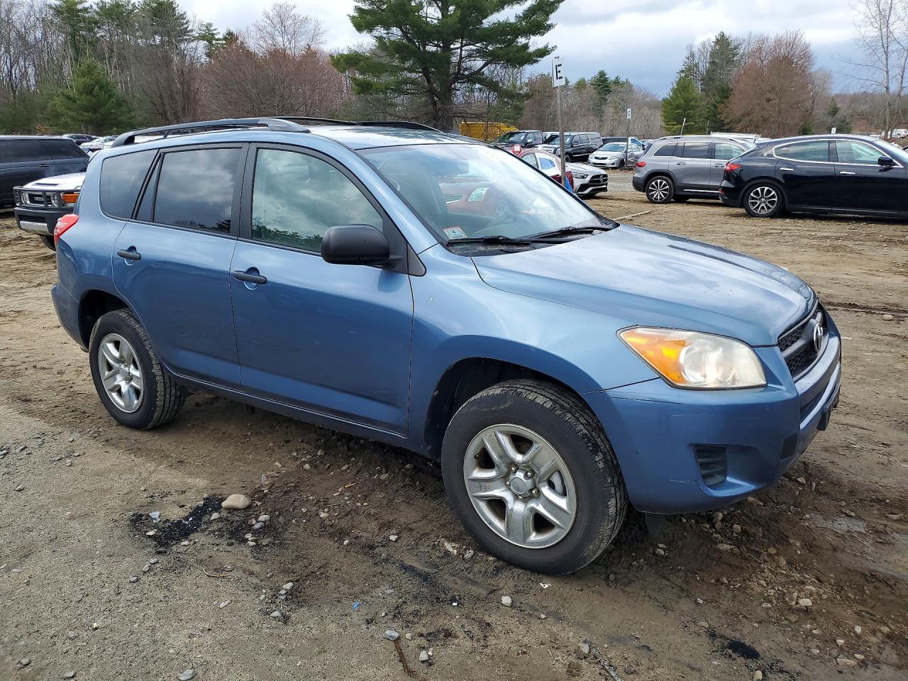 2011 Toyota Rav4 base VIN 2T3BF4DV5BW120363 photo 4