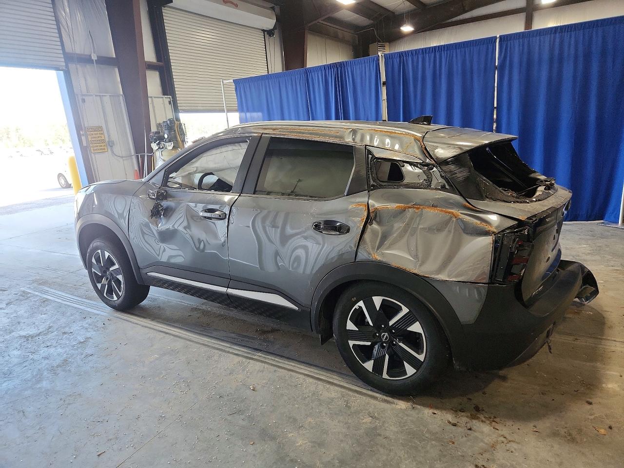 2026 NISSAN Kicks VIN 3N8AP6CB3TL361282 photo 2