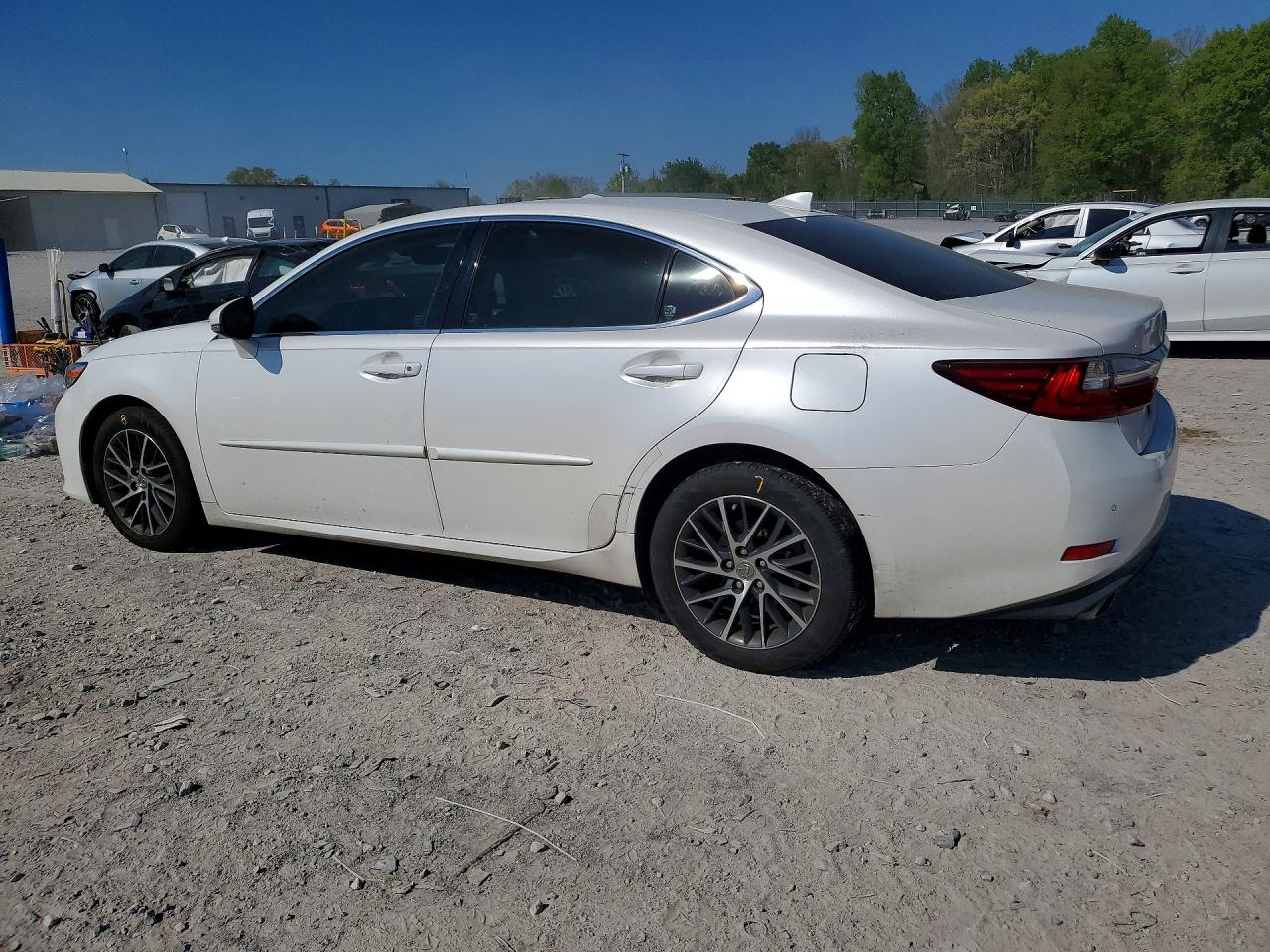 2016 Lexus ES350 VIN JTHBK1GG8G2239580 photo 2