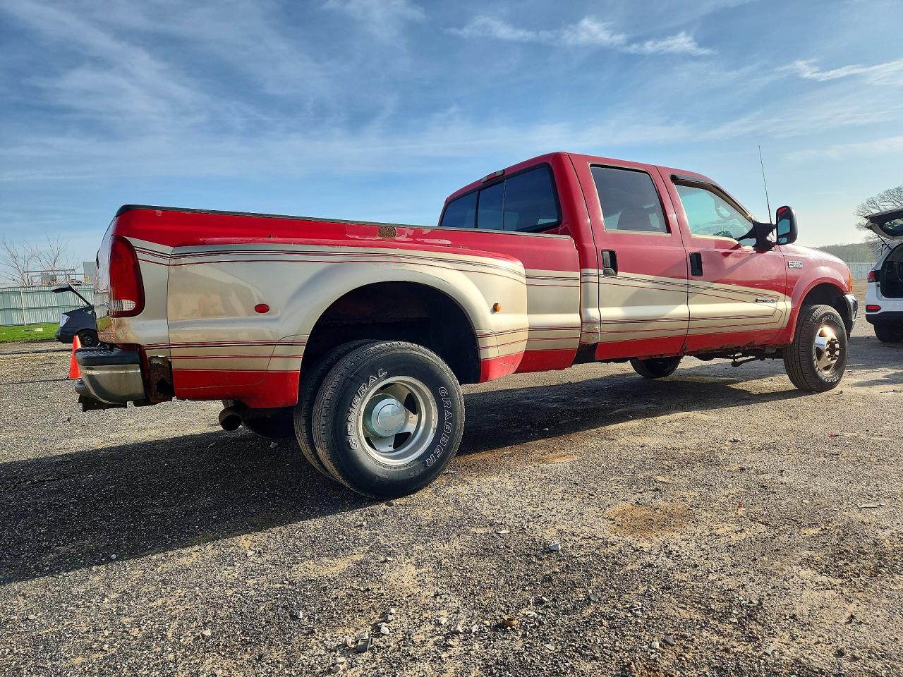 2000 Ford F350 VIN 1FTWW33F4YEC24560 photo 3