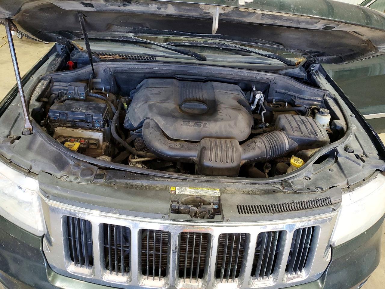 2011 Jeep Cherokee VIN 1J4RS4GG5BC545134 photo 12