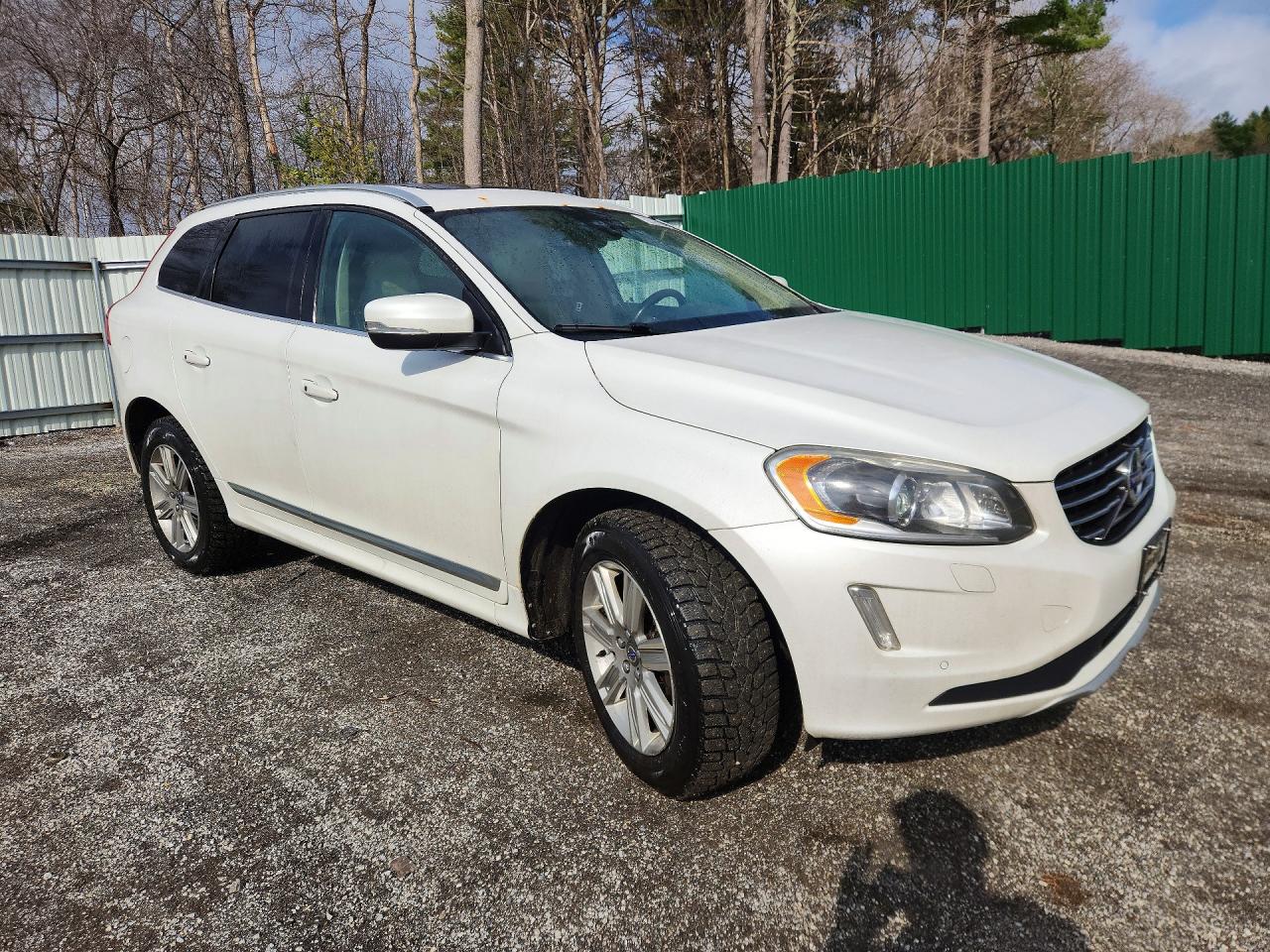 2017 Volvo Xc60 VIN YV440MRU4H2111159 photo 4