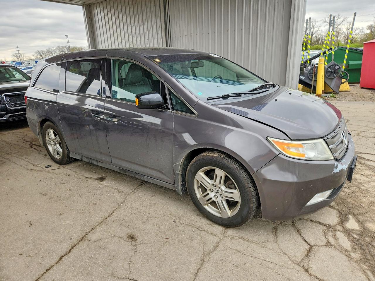 2012 Honda Odyssey VIN 5FNRL5H9XCB120795 photo 4
