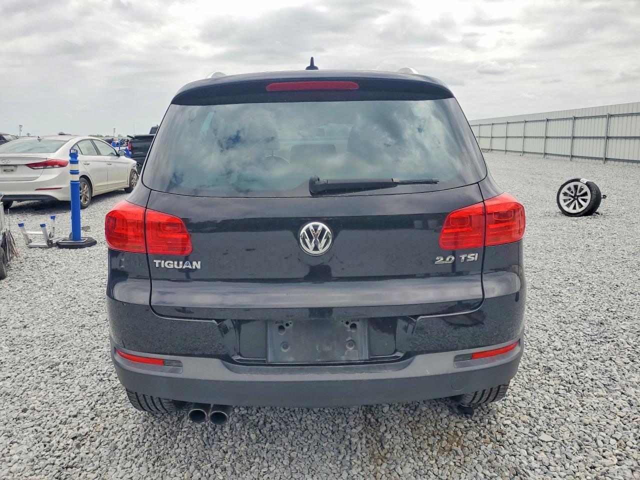 2012 VOLKSWAGEN Tiguan VIN WVGAV7AX6CW531176 photo 6